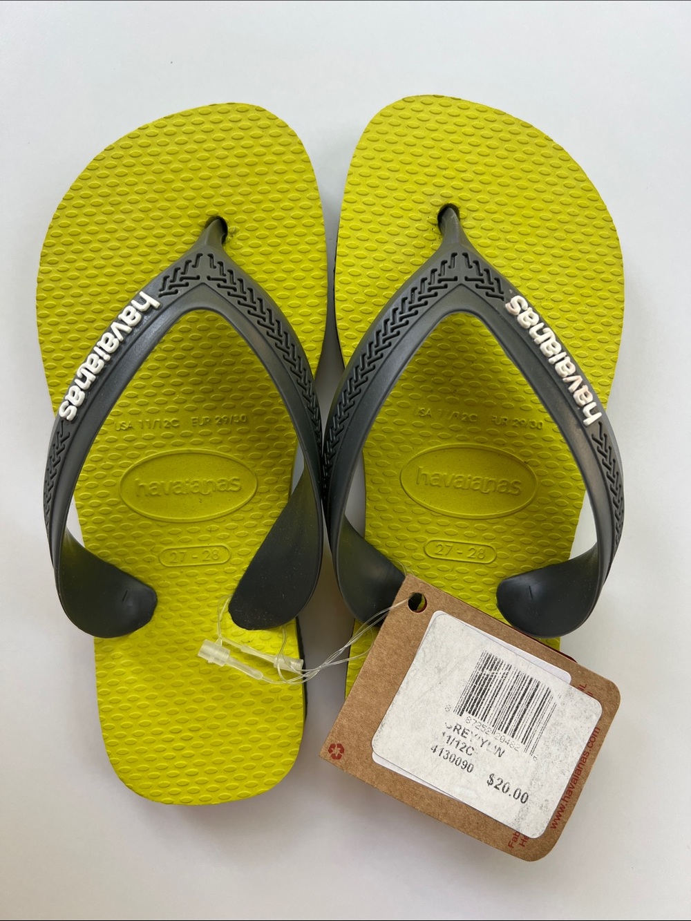 NWT YOUTH 11/12 HAVIANAS Flip Flops Lime Green Footbed with Black Straps